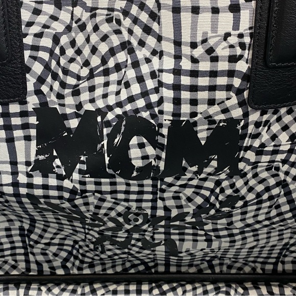 MCM Black Medium Liz Reversible Visetos Shopper - Picture 7 of 10